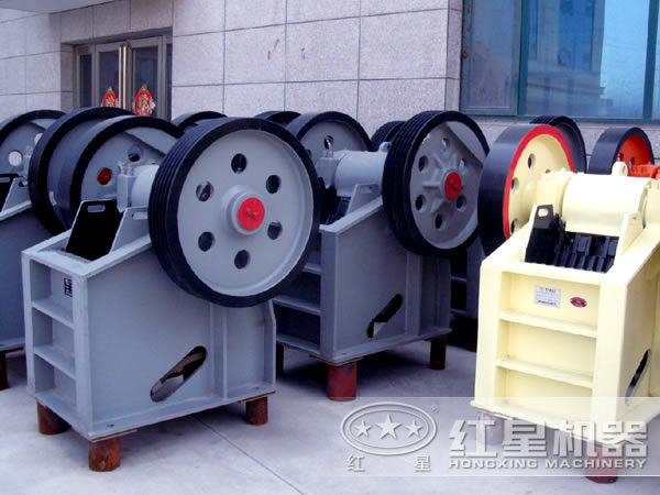 鄂式破碎机 鄂式破碎机