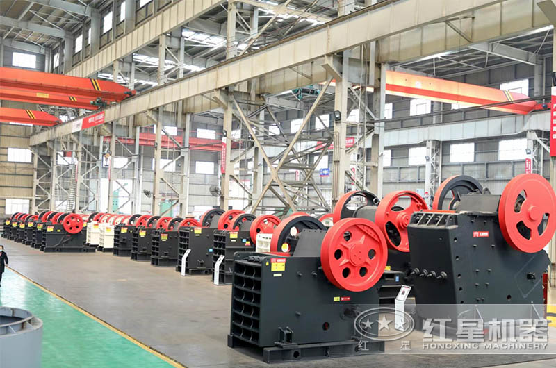 易彩堂颚式破碎机生产车间 易彩堂颚式破碎机生产车间