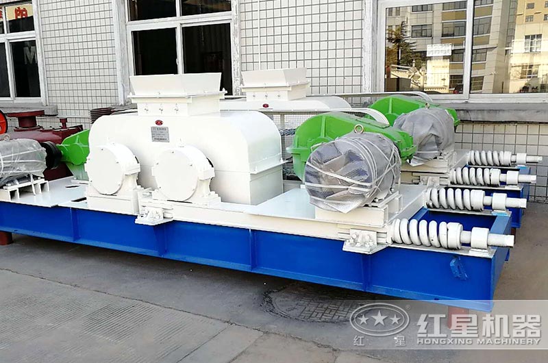 对辊式粉碎机图片 对辊式粉碎机图片